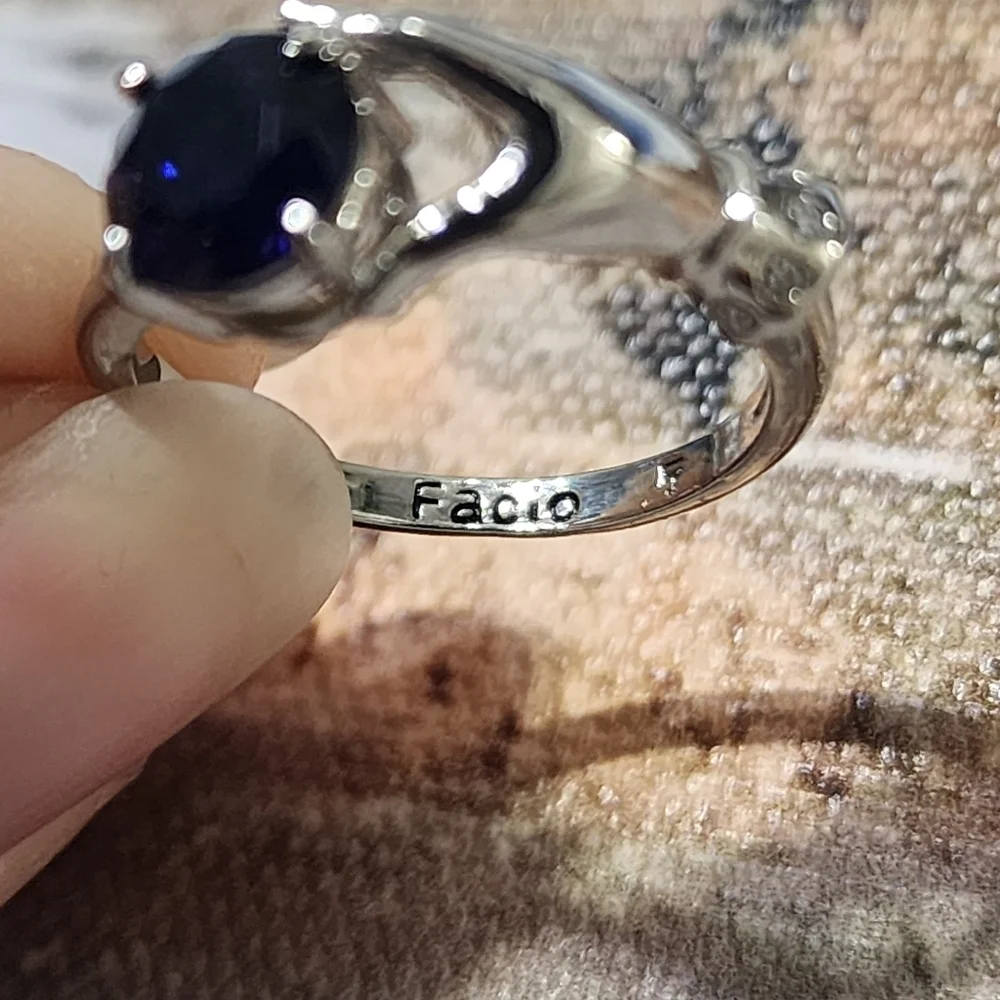 Fragrant Jewels Ring